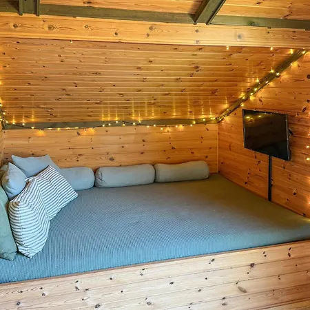 2 Bedroom Amazing In Feriehus