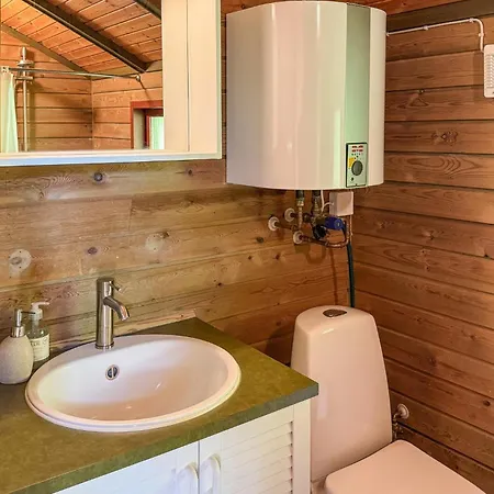 Feriehus 2 Bedroom Amazing In *