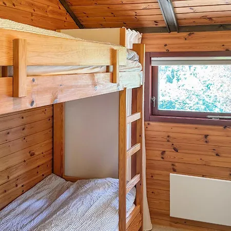 2 Bedroom Amazing In Feriehus Præstø