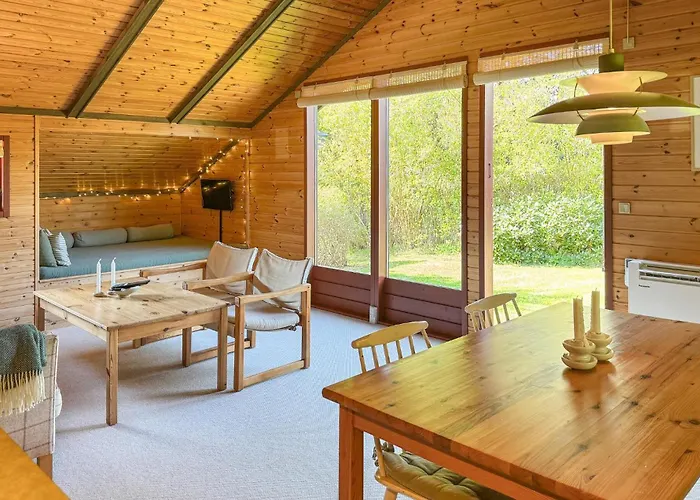 2 Bedroom Amazing In Ferienhaus *