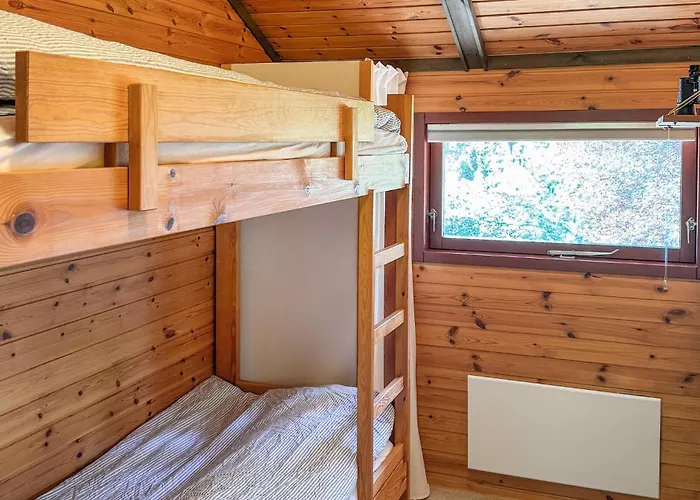 2 Bedroom Amazing In Hébergement de vacances Præstø