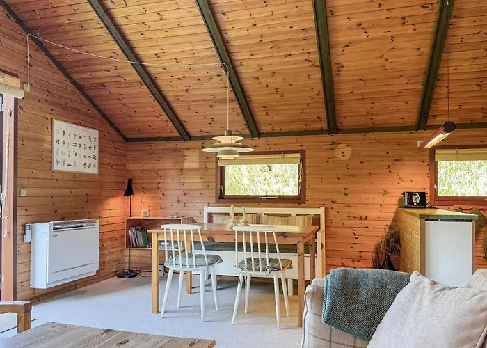 2 Bedroom Amazing In Ferienhaus