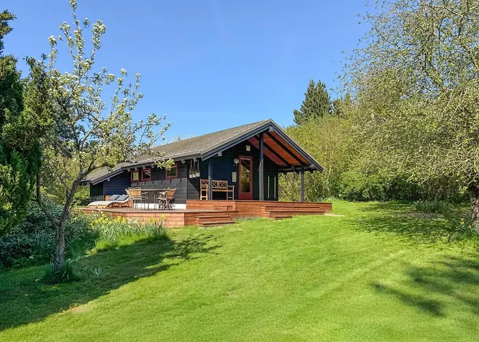 2 Bedroom Amazing In Hébergement de vacances